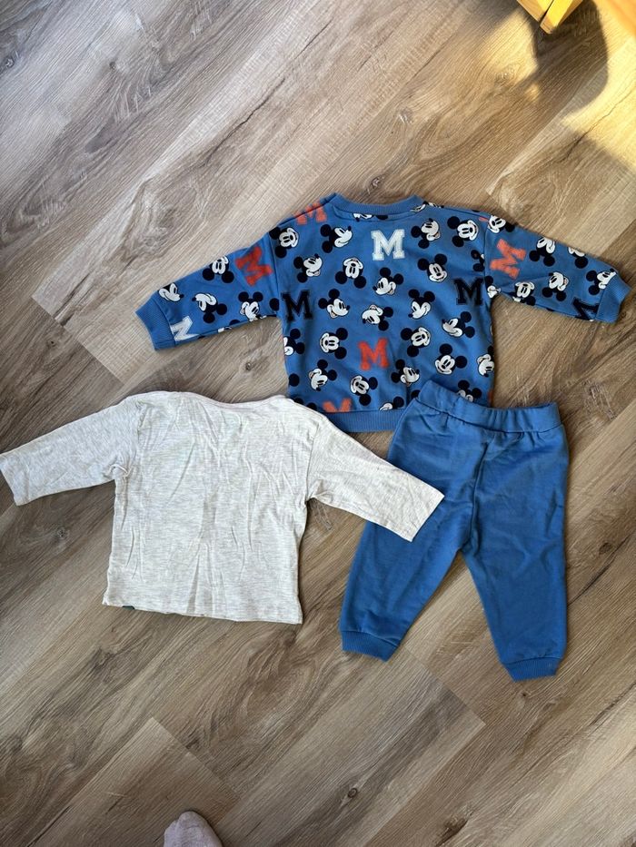 Ensemble pull + pantalon + t-shirt garçon taille 12 mois - photo numéro 3