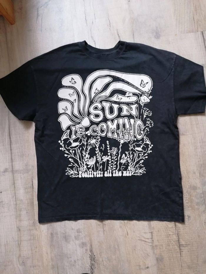 Tee-shirt large Jennyfer taille S