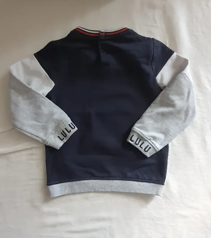 Sweat fin "LuluCastagnette" taille 3 ans - photo numéro 3