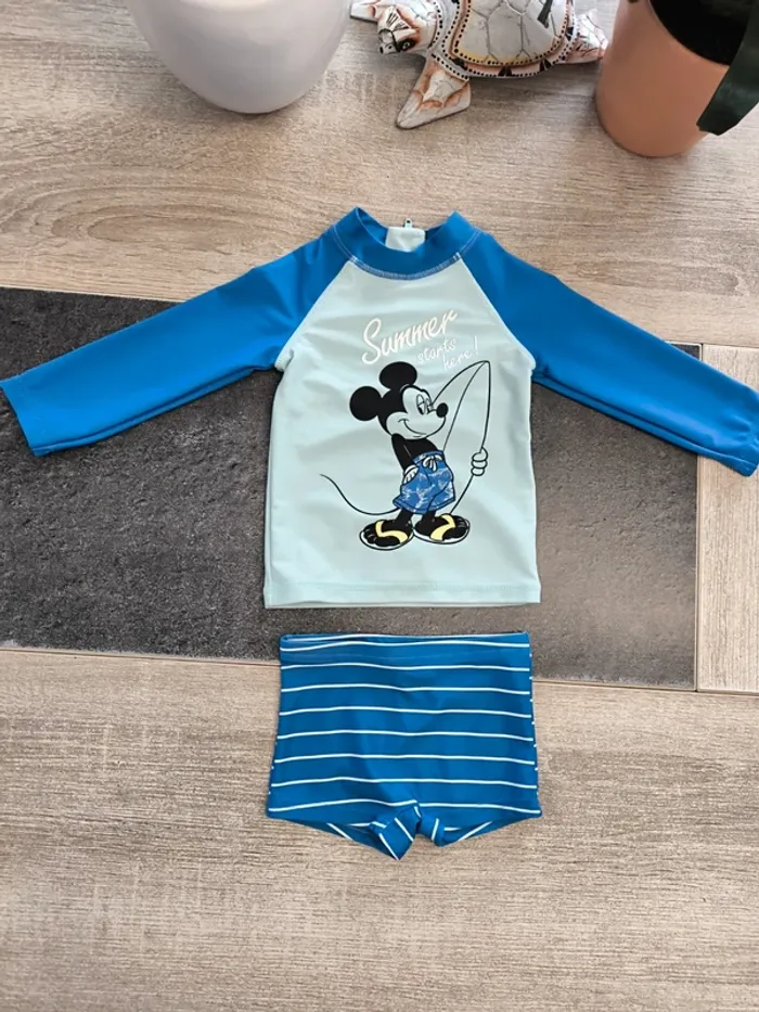 Ensemble anti UV de piscine garçon 12 mois Disney Mickey - photo numéro 2
