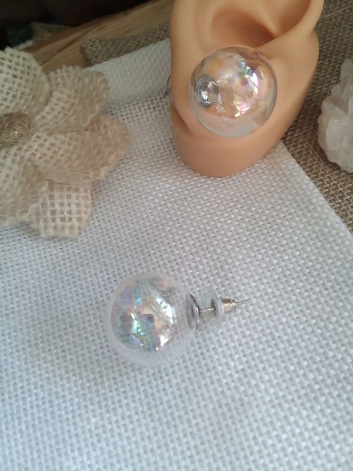 Boucles d'oreilles globes lumineux - photo numéro 2