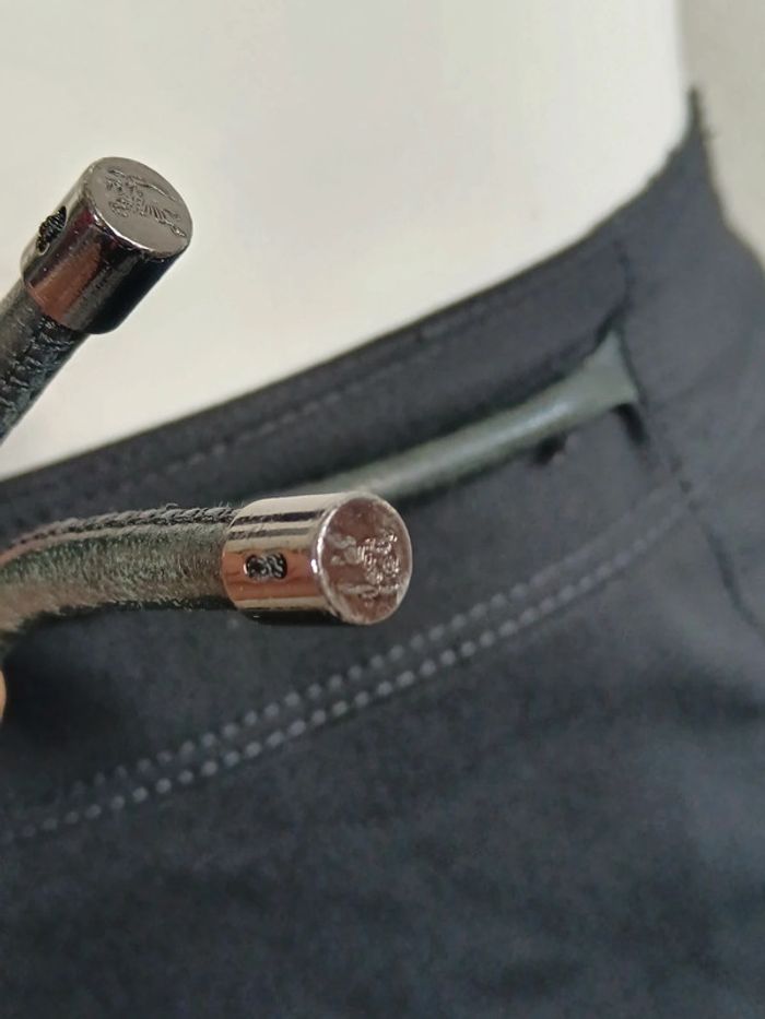 Jupe crayon noire lanières cuir | Burberry - photo numéro 3