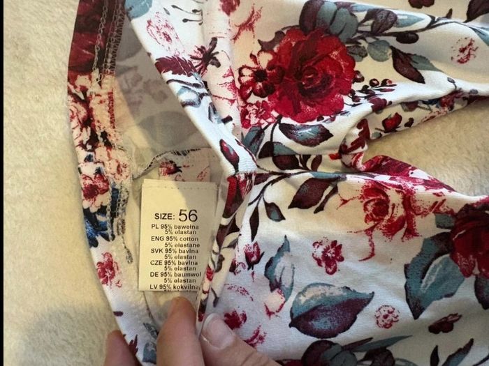Magnifique legging rose fleuri 1 mois neuf - photo numéro 4