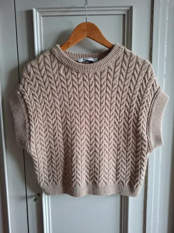 Pull torsadé manches courtes Nakd