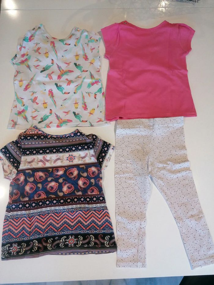 Lot 3 thee shirt et 1 legging T 12-24 mois 👶 - photo numéro 10