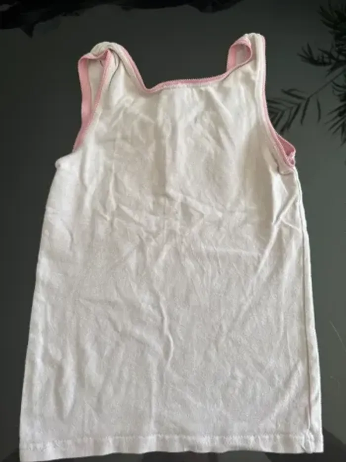 👚Lot  T-shirts fille - 4 ans - état satisfaisant - toutes marques - photo numéro 11