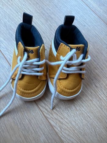Chaussures montantes