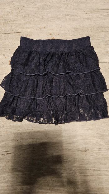 Jupe bleu foncé tirant sur le mauve en dentelle doublée, Esprit, taille 8/9 ans