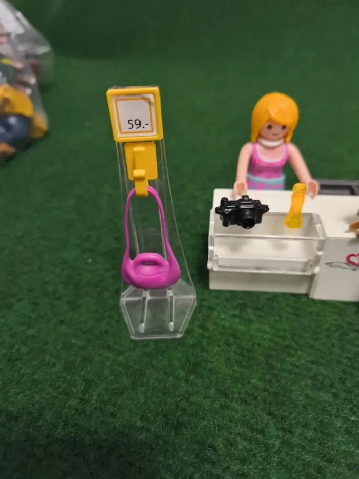 Playmobil Vendeuse - photo numéro 3