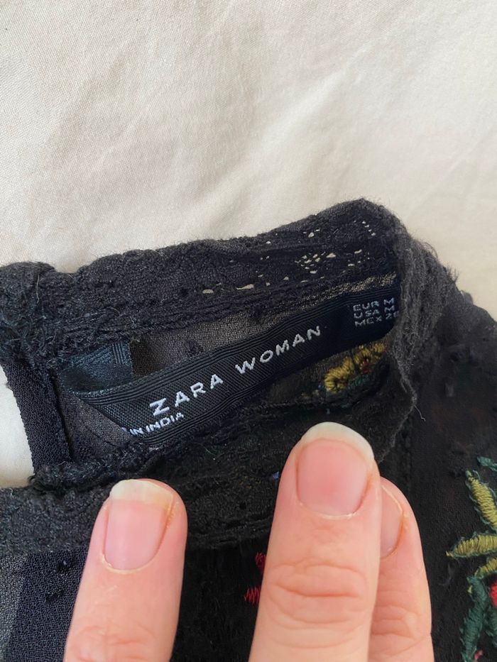 Haut noir Zara - photo numéro 2