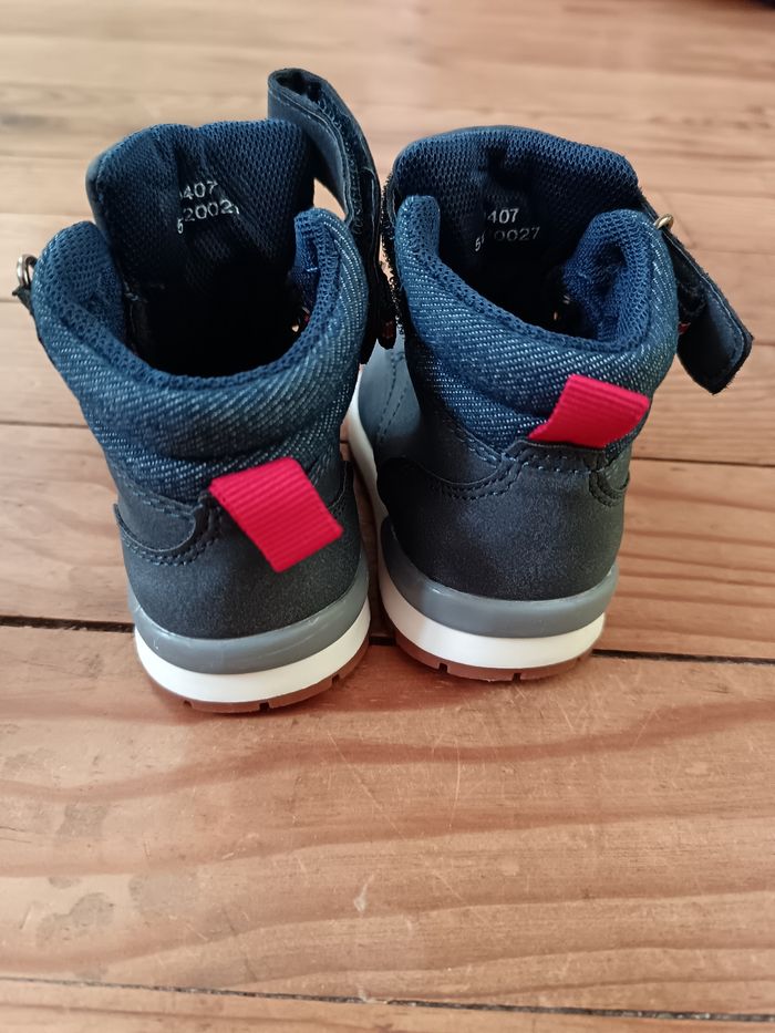 Chaussures montantes bébé - photo numéro 3