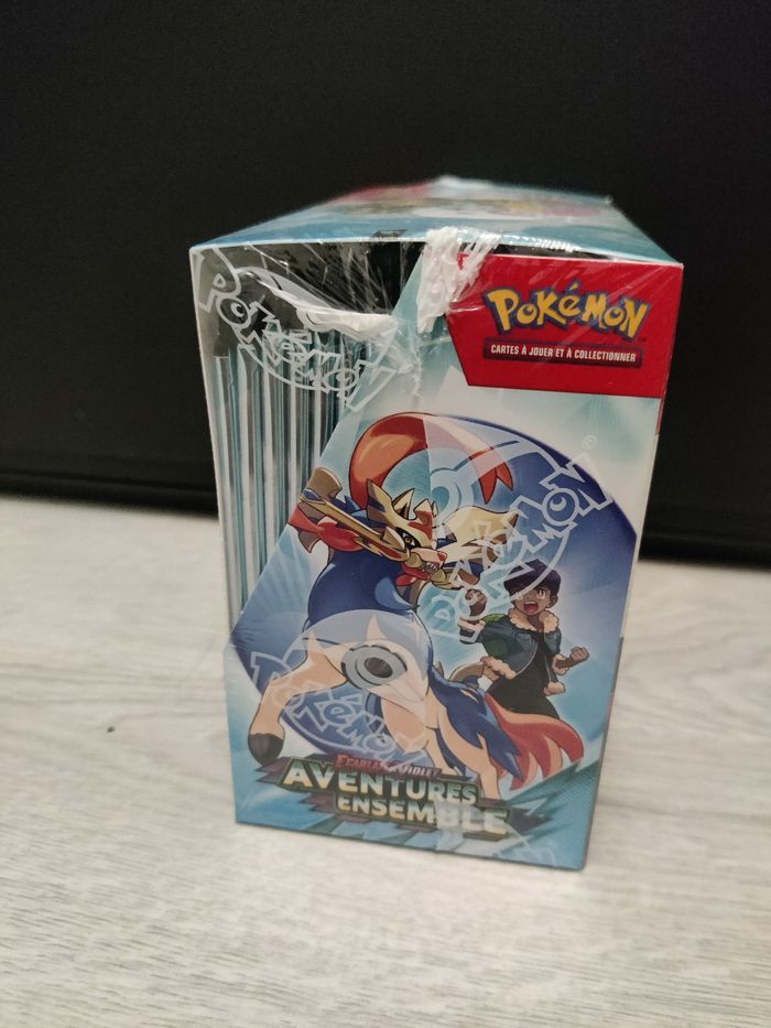 Display Pokemon EV9 Aventures ensemble - photo numéro 2