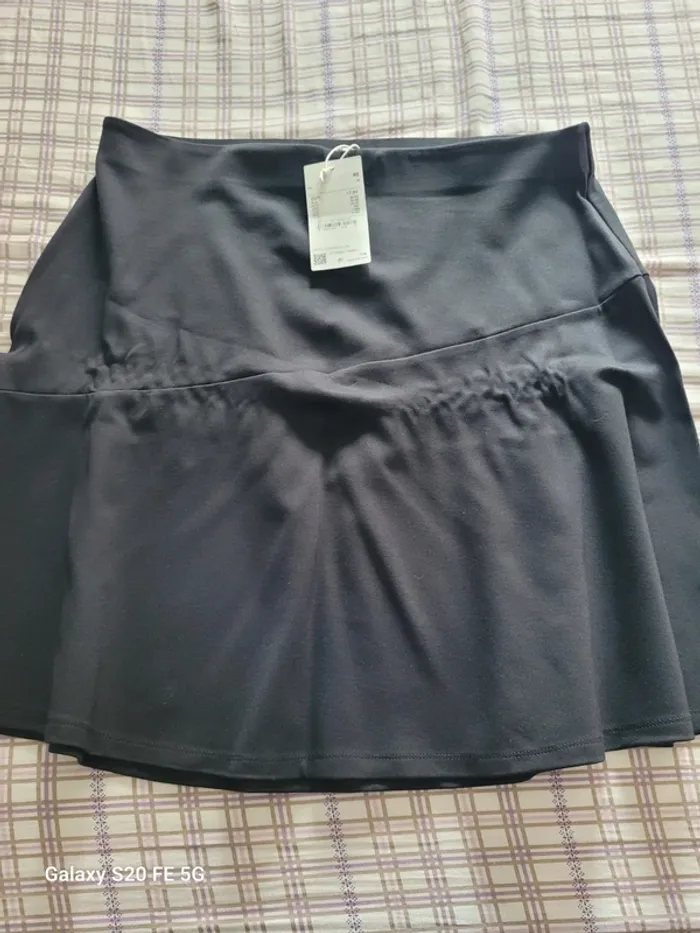 Jupe noir taille 48 - photo numéro 2