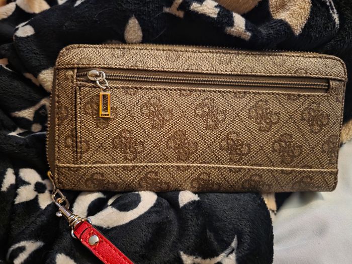 Portefeuille pochette Guess - photo numéro 2
