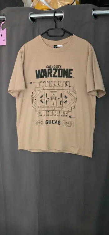 Tee shirt call of duty taille S