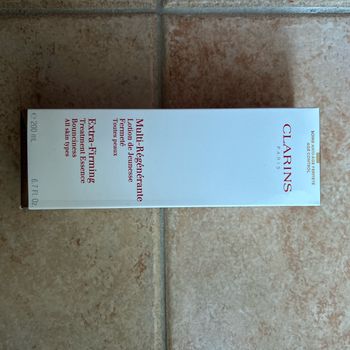 Clarins