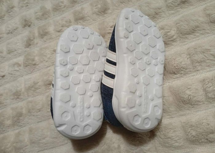 👟 Baskets Adidas – Taille 19 - photo numéro 4