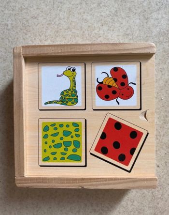 Mémoire en bois 16 pièces