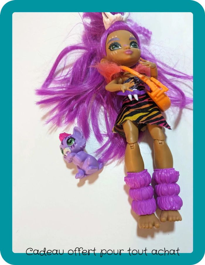 Poupée Cave club Roaralai - photo numéro 3