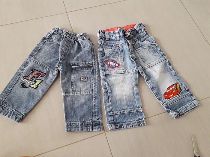 Lot de 2 jeans 24 mois
