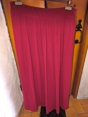 Jupe longue bordeaux foncé 
