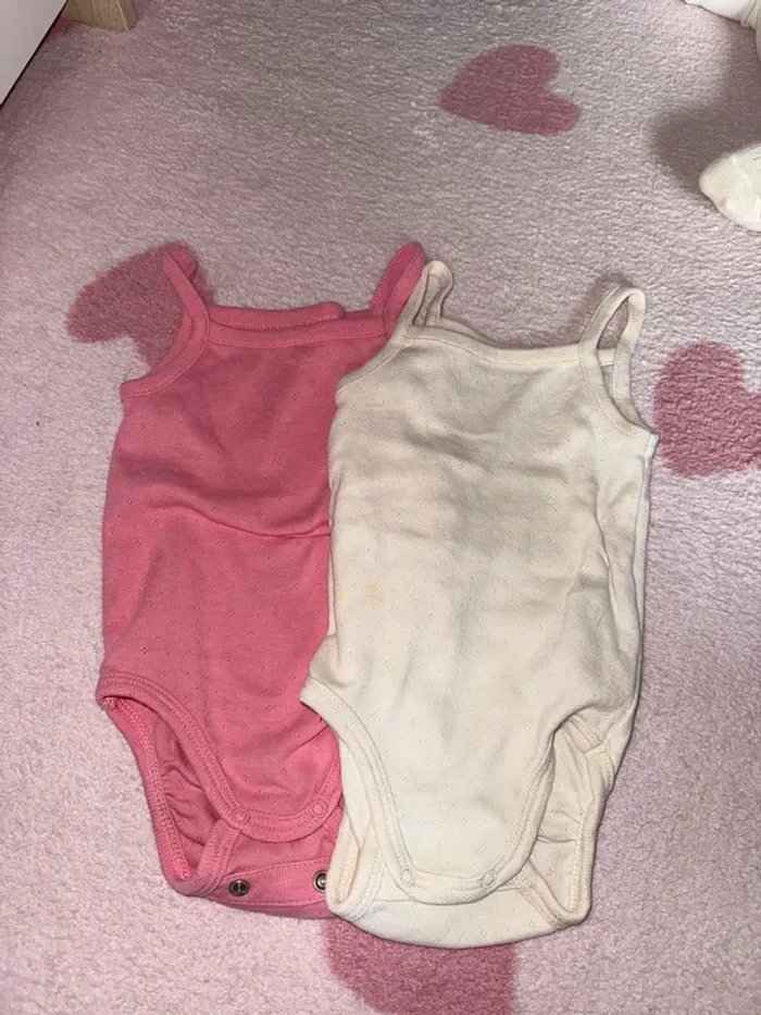 Lot de 2 bodys à bretelles évolutif