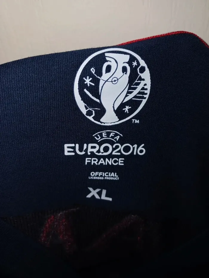 T-shirt Official - photo numéro 2