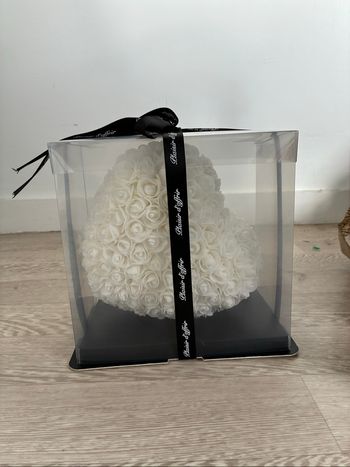 Cœur en fleur artificiel