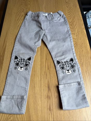 Jeans fille taille 128
