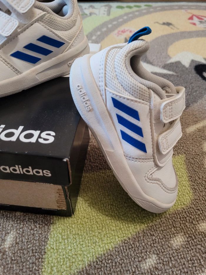 Basket Adidas 21 - photo numéro 3