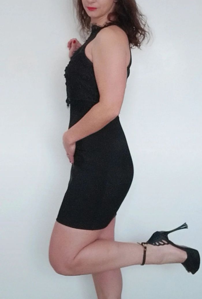 Robe de soirée dentelle et voile taille M/L - photo numéro 5