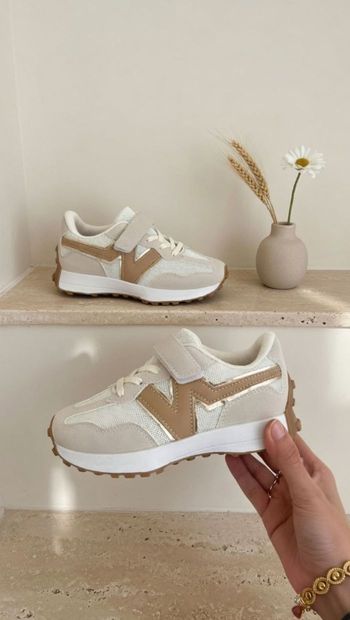 Jolies Baskets pour filles 