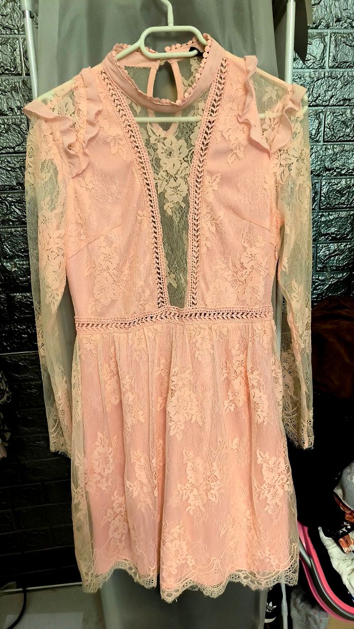 Robe dentelle femme taille 38 Danity