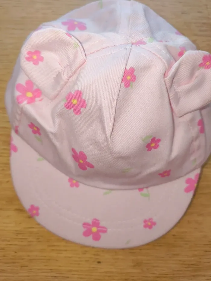 Casquette fille excellent état 9 12 mois - photo numéro 2