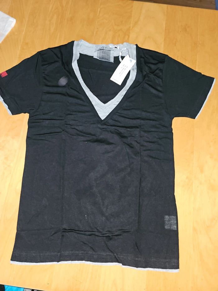 🔥T Shirt Basic V S/S ElevenParis T.XL💫👕