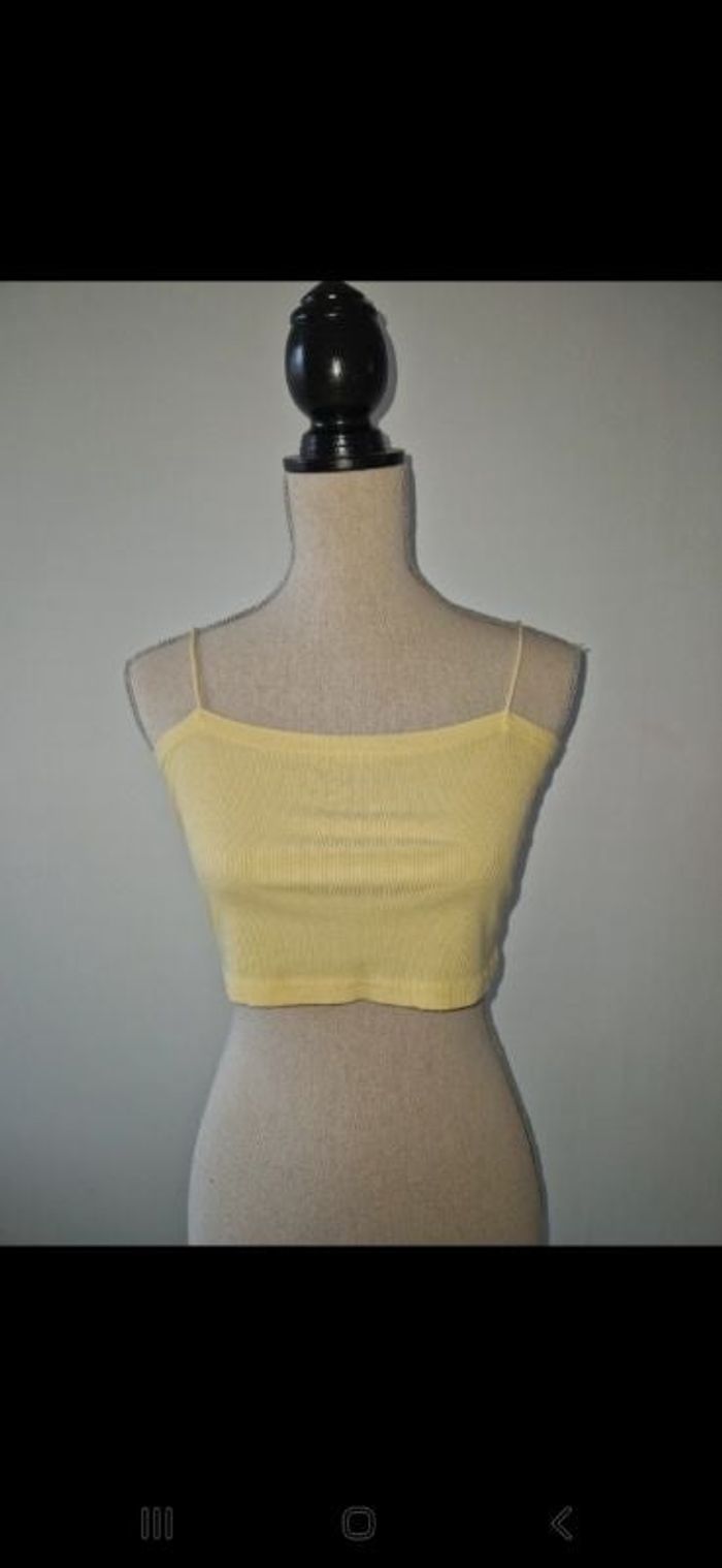 Crop top