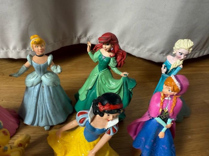 Lot de 10 princesses bullyland Disney - photo numéro 4