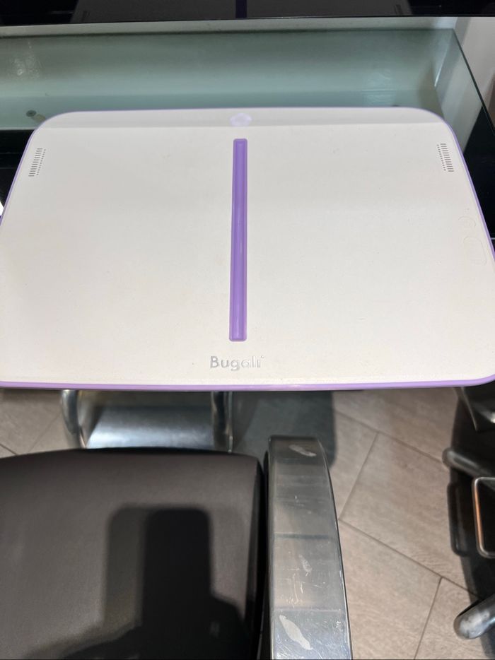 Console bugali transforme livre - photo numéro 2