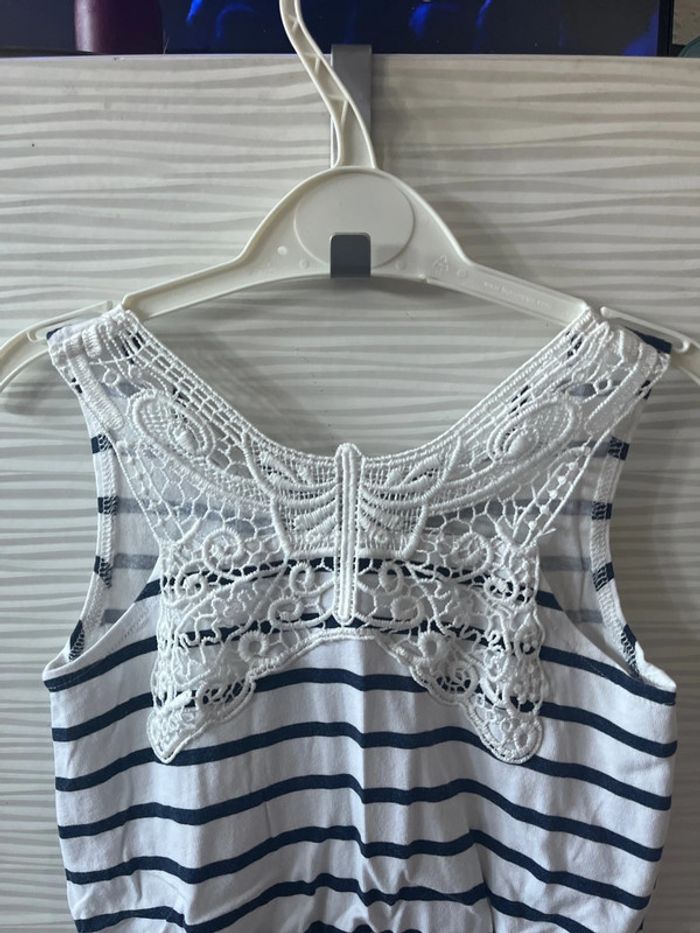 Robe style marin avec papillon dans le dos taille 3 - 4 ans - photo numéro 3
