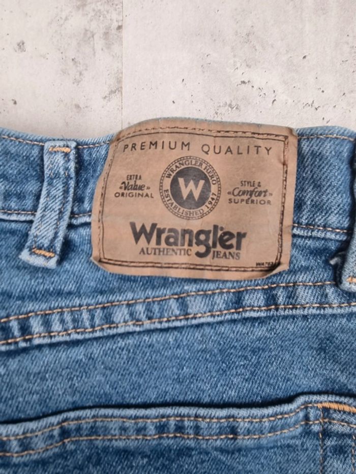 Jean Wrangler bleu Taille 38x32 (mesures en photos) - photo numéro 6