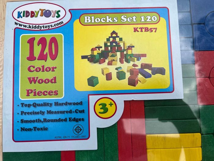 Lot de 120 pièces en bois - photo numéro 2