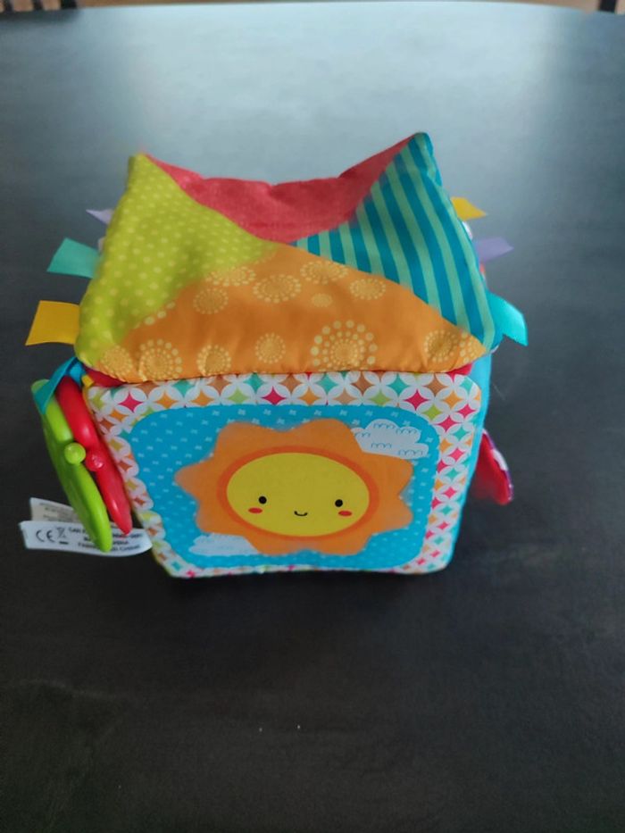 Cube interactif vtech - photo numéro 2