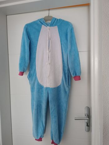 Combinaison taille 12 ans