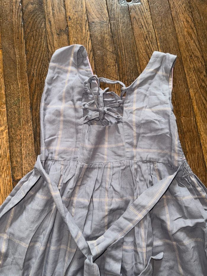 Robe brodée Madagascar 8 ans - photo numéro 3