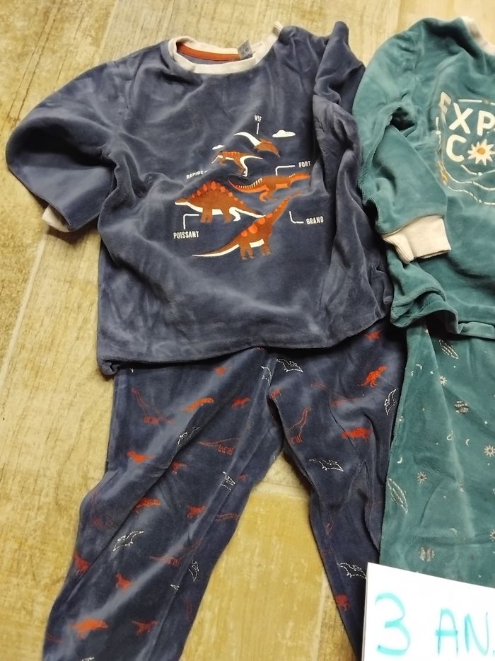 Lot 3 pyjamas garçon taille 3 ans - photo numéro 2