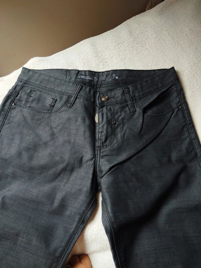 Pantalon - photo numéro 2