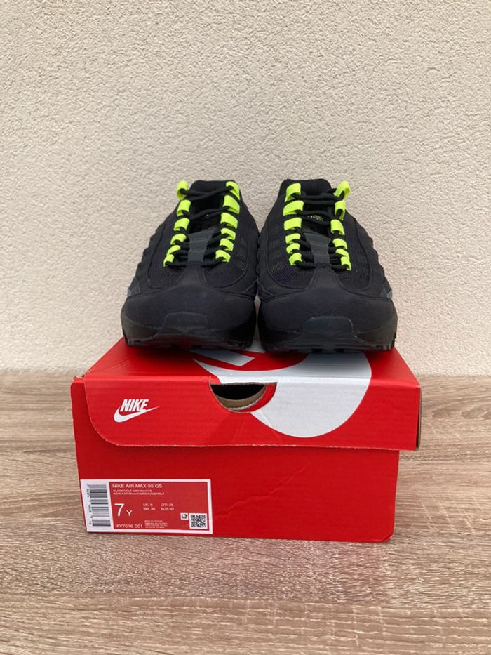 Baskets Basses Nike Air Max 95 Black Néon vert Fluo - Taille 40 - photo numéro 8