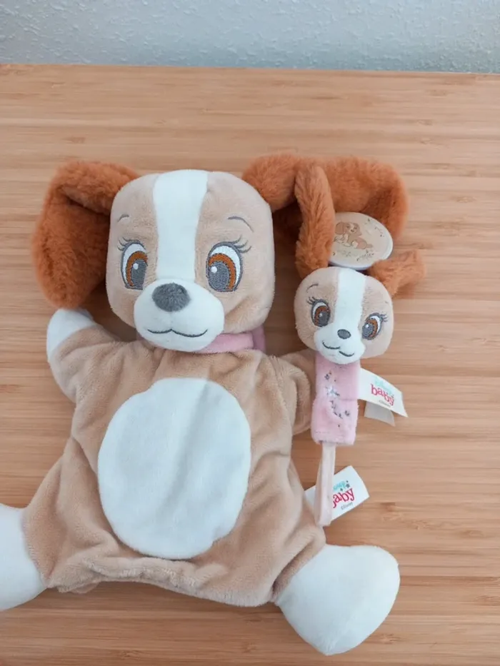 Peluche doudou marionnette Lady avec un attache tututte - photo numéro 2