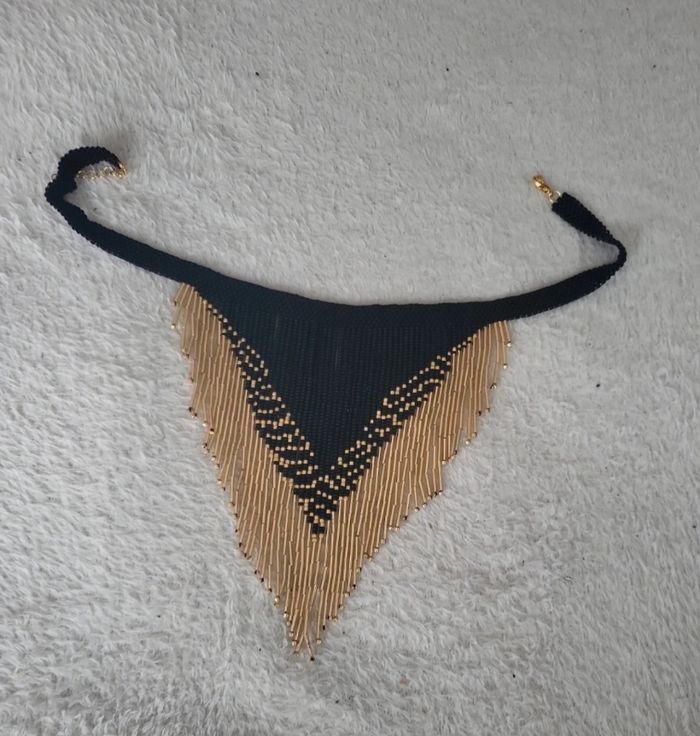 Collier raz de cou à frange - photo numéro 5