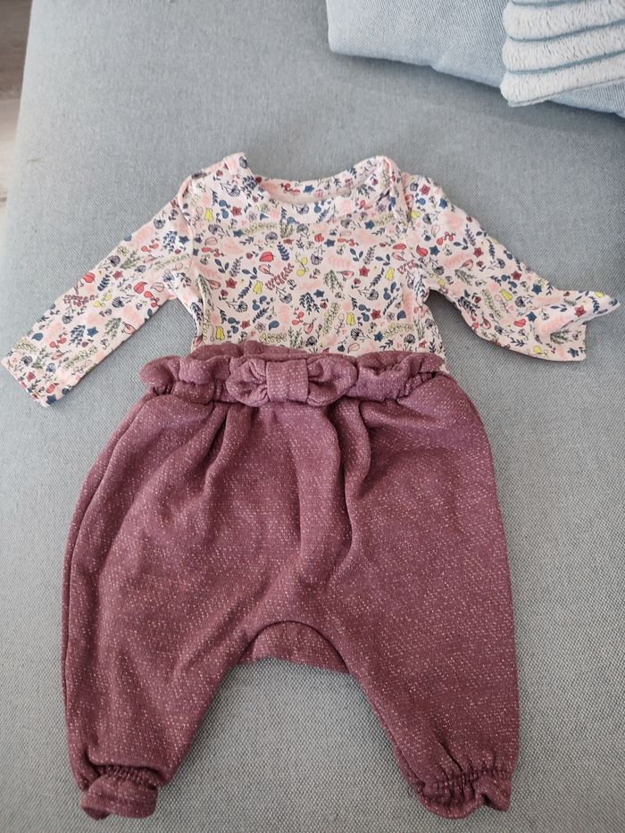 Ensemble sarouel bodies